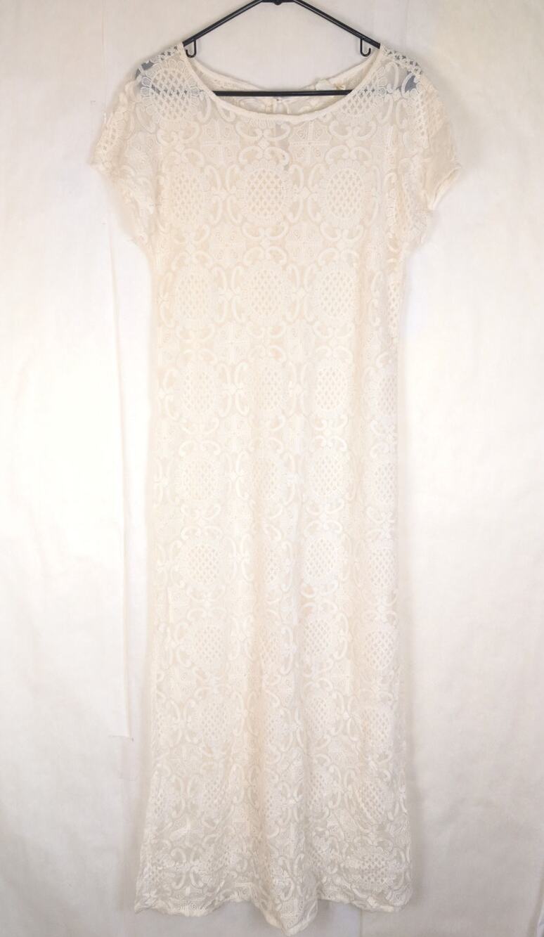 Anthropologie Lilka Bellflower white sheer lace midi dress Size Small Romantic